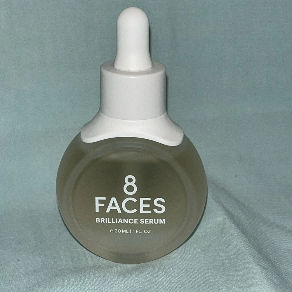 8 Faces Brilliance Serum #25146 1oz MSRP $108